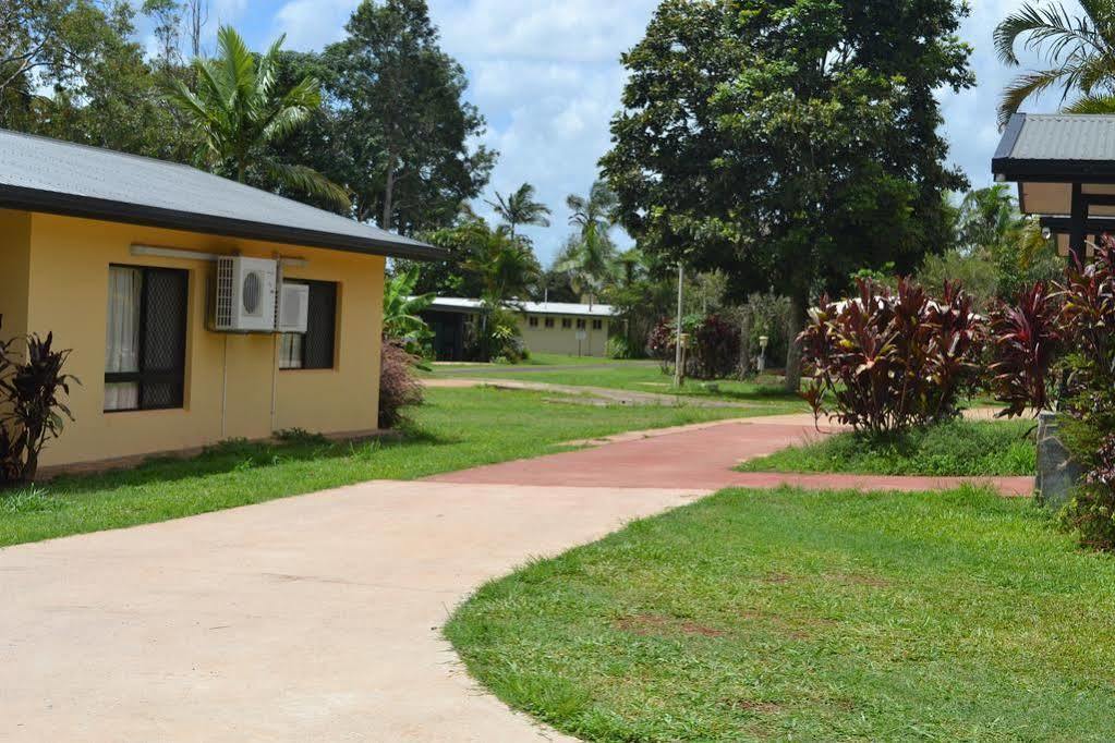Atherton Holiday Park Exterior photo